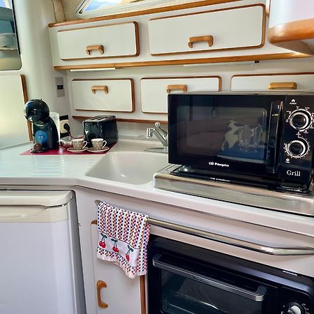 Yacht Hotel Barcelona Sant Adria de Besos Eksteriør bilde