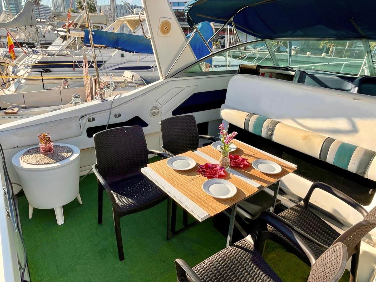 Yacht Hotel Barcelona Sant Adria de Besos Eksteriør bilde