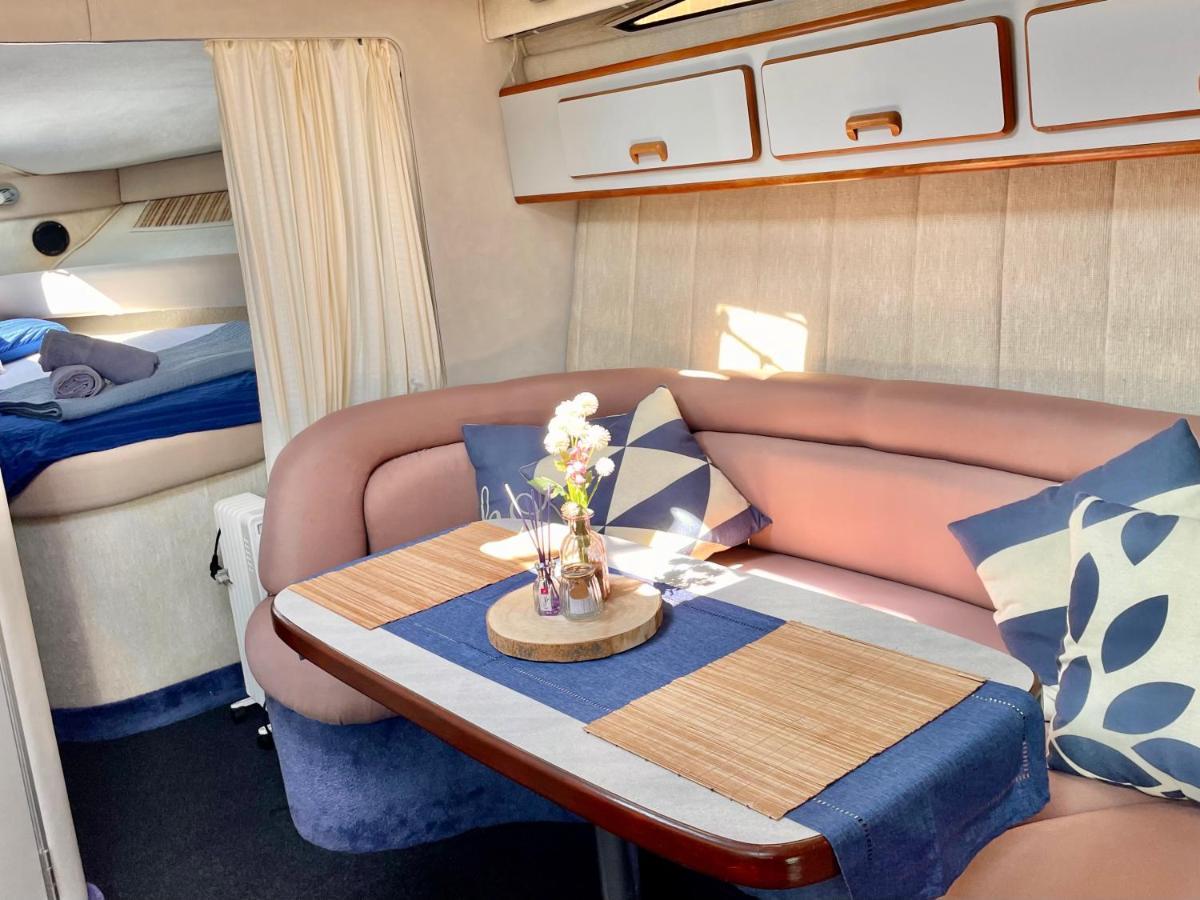 Yacht Hotel Barcelona Sant Adria de Besos Eksteriør bilde